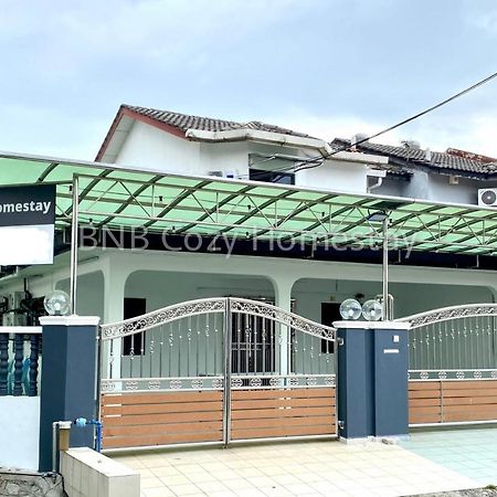 Bnb Cozy Homestay @ Bdr Country Homes Rawang Exterior foto